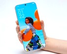 Az első igazi „keret nélküli telefon” a Tecno egyik videójában látható. Úgy tűnik, az IFA 2026 kiállításon lehetőség nyílik a koncepciós készülék kipróbálására.