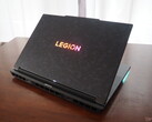 Extravagáns, nem csak a hardver tekintetében: Lenovo Legion 9 18. (Kép forrása: Notebookcheck)