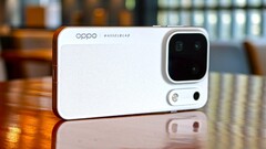 Egy Reddit-felhasználó szerint az Oppo Find X10 Pro Max globális változata jó néhány korlátozással rendelkezik majd a kínai modellhez képest.
