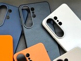 A Galaxy S26, Galaxy S26+ és Galaxy S26 Ultra modellekhez készült tokok teherautónyi rakománya a közelgő Galaxy Unpacked megjelenésére utal. (Kép forrása: MysteryLupin)