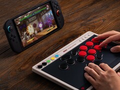 Egy 8BitDo Arcade Controller csatlakoztatva egy Nintendo Switch 2-höz. (Kép forrása: 8BitDo)