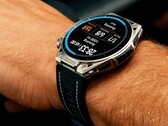Az Amazfit Balance Ultra titánból és zafírkristályból készült.