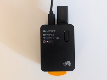 Glorious Model D3 vezeték nélküli töltőbázis