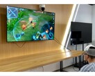 A 19 éves páciens a kínai BCI segítségével komplex játékokat játszik. (Kép forrása: IT Home)