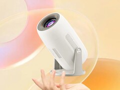 A Lenovo 100M projektor már kapható a harmadik féltől származó kiskereskedőknél. (Kép forrása: Lenovo)