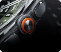 A Samsung Watch Ultra 2 gombjai