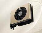 A kompakt MSI GeForce RTX 5050 Inspire ITX elegáns, aranyszínű dizájnnal rendelkezik (Kép forrása: MSI)