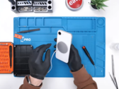 A 16e mágneses frissítéssel. (Kép forrása: PhoneRepairGuru via YouTube)