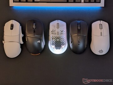 Orbital Pathfinder, Glorious Model D3 Wireless, Aerox 3 Wireless Gen 2, NZXT Lift Elite, SteelSeries Rival 3 Wireless Gen 2 (balról jobbra).