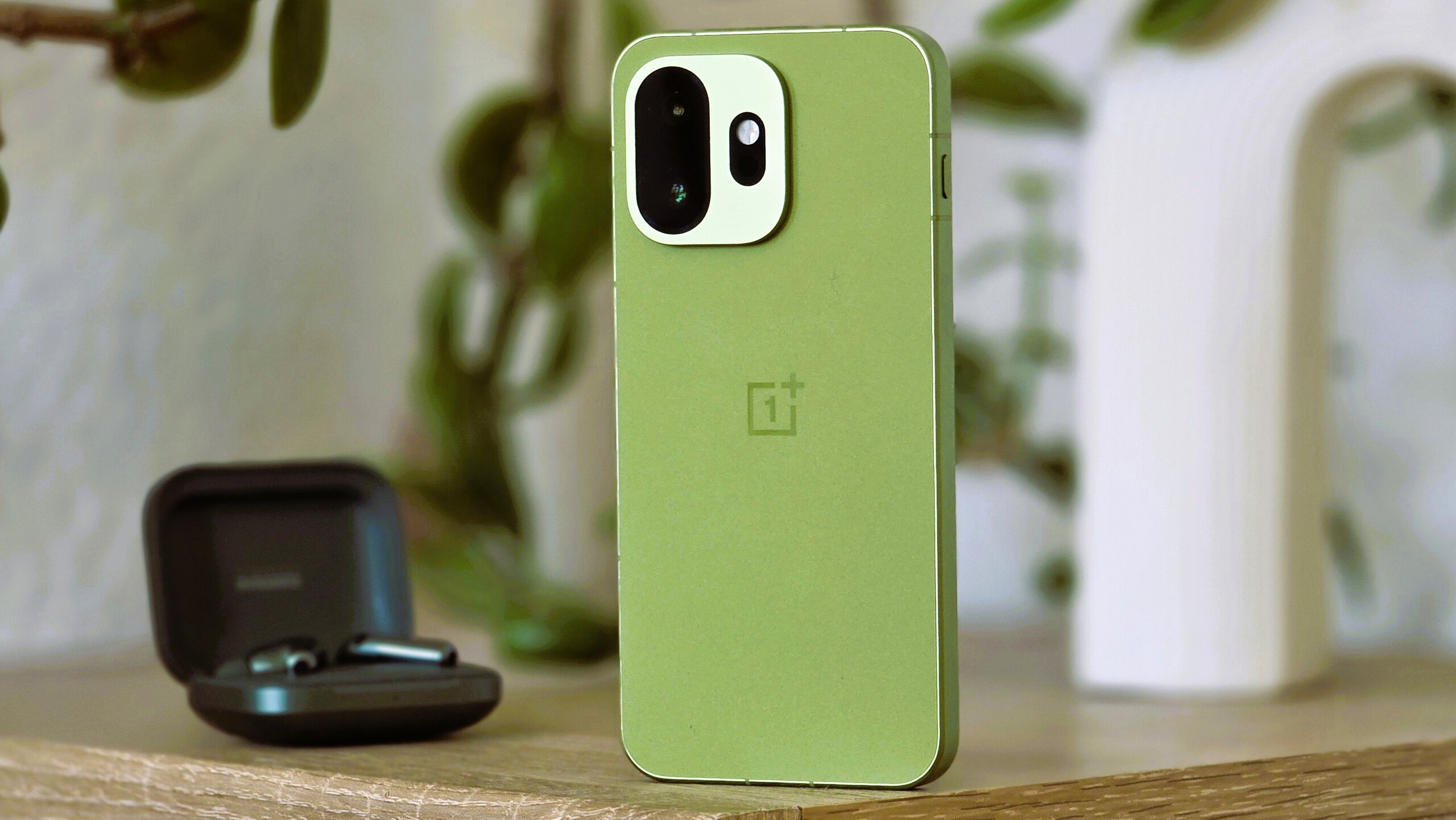 OnePlus 15T felülvizsgálat