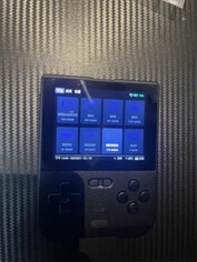 (Kép forrása: via Joey's Retro Handhelds)
