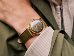 A Timex x Todd Snyder kollaborációs óra olajzöld színű számlapjával (a képen). (Kép forrása: Todd Snyder)