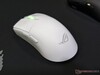 ROG Harpe 2 Ace fehér (kép forrása: Notebookcheck)
