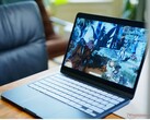 A MacBook Neo iPhone processzort használ egy modern alumínium testben.
