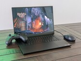 Razer Blade 16 RTX 5080 laptop felülvizsgálata: Majdnem olyan gyors, de sokkal olcsóbb