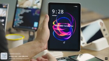 Az Ayaneo Gaming Pad 3:2 képarányú LCD-panellel és 120 Hz-es frissítési frekvenciával rendelkezik majd. (Kép forrása: Ayaneo)