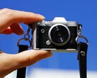 A Haru Mini retro fényképezőgép hasonlóan apró, mint a Kodak Charmera