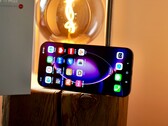 A Xiaomi 17 Max lenyűgöző, 8 000 mAh-s akkumulátor-kapacitással büszkélkedhet.