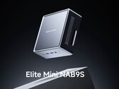 A Minisforum NAB9S méretei 127 × 127,5 × 54,7 mm, súlya pedig körülbelül 570 g.