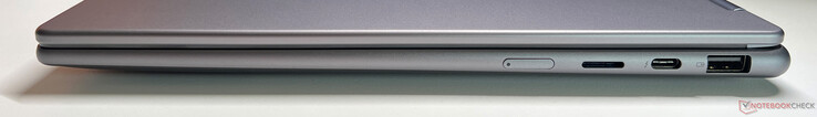 Jobbra: bekapcsológomb, microSD kártyaolvasó, USB-C 4.0 Thunderbolt 4 (40 Gbit/s, DisplayPort 2.1, Power Delivery 3.0), USB-A 3.2 Gen 1 (5 Gbit/s, tápellátás)
