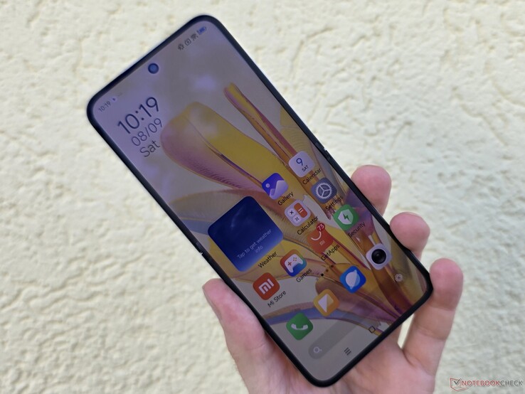 Xiaomi Mix Flip 2 teszt okostelefon