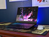 HP HyperX Omen Max 16 teszt: A gamer laptop 460 W-os hálózati adapterrel