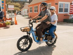 A Segway Muxi Pro e-kerékpár opcionálisan felszerelhető egy második utasüléssel.
