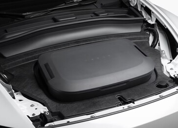 245 dolláros hűtőtáska a Tesla Model Y RWD csomagtartójába