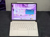 A Lenovo egy érdekes új táblagépet mutatott be az IFA 2026 kiállításon
