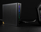 A Cyberpunk 2077-ben az USB4 v2 körülbelül 25%-kal előzte meg elődjét. A képen: a OneXGPU Lite eGPU. (Kép forrása: ETA Prime)