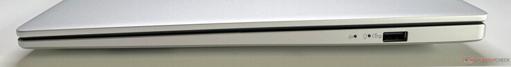 Rendben: USB Type-A 3.2 Gen 1 (5 Gb/s)