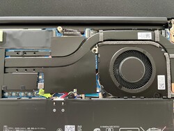 Hűtőegység egy ventilátorral