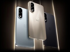 A OnePlus Ace 5 Ultra (képünkön) utódja a hírek szerint nagyobb frissítési sebességgel és nagyobb akkumulátorral rendelkezik majd.