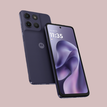 A Moto G17 Pantone Evening Blue színváltozatban (Kép forrása: Motorola)