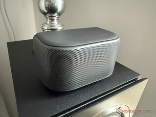 A kompakt sztereó hangszórópár elképesztően jó hangzást biztosít