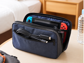 Nintendo Switch mellékelt kábellel