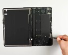 Az iPad Pro könnyen javítható, de a képernyő eltávolítása minden, csak nem egyszerű (Kép forrása: iFixit)