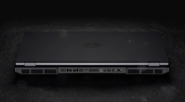 A Tuxedo Stellaris 16 Gen 8 gamer laptop meglehetősen vaskos gép.
