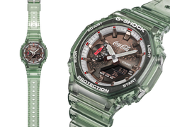 A képen látható Casio G-Shock x Coca-Cola GA2100CC-3A együttműködés keretében készült óra.