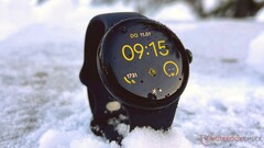 Hosszú időre van szükség: A Google Pixel Watch 4 állítólag jobban javítható, mint elődei. (Kép forrása: Notebookcheck)