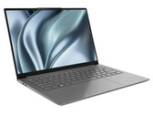 Lenovo Yoga Slim 7i Pro 14IAP laptop rövid értékelés: Megfizethető subnotebook 12 maggal és 2,8K kijelzővel
