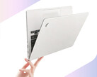Az AMD processzorral felszerelt Unbounded 14S 2026 ára Kínában körülbelül 700 dollár. A képen: egy promóciós fotó, amely a laptop könnyű kialakítását emeli ki.