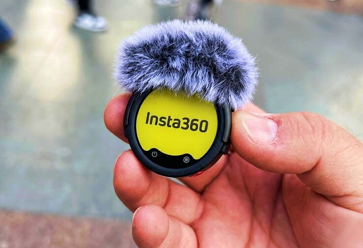 Az Insta360 Mic Pro... kijelzővel rendelkezik.