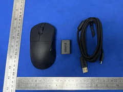 Pulsar X3 CrazyLight kiszivárgott kép. (Kép forrása: FCC via Reddit)