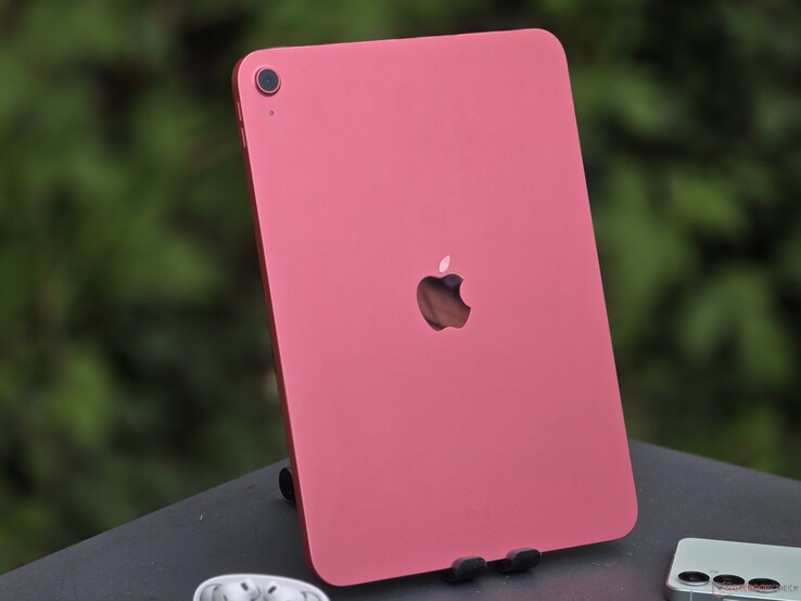 Apple iPad 11 A16 2025 tabletta felülvizsgálata (kép forrása: Marcus Herbrich)
