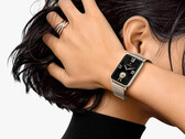 A Smart Band 10 Pro ára 59 dollárról indul. A képen: a fitneszkövető milánói hurokkal.