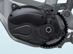Középmotoros elrendezést alkalmaznak