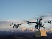 FlyCart 100: Drón nehéz rakományokhoz. (Kép forrása: DJI)