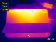 Felületi hőmérsékleti stresszteszt (hátul)