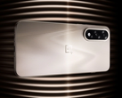 A OnePlus Ace 5 Ultra, amely az év elején jelent meg. (Kép forrása: OnePlus)